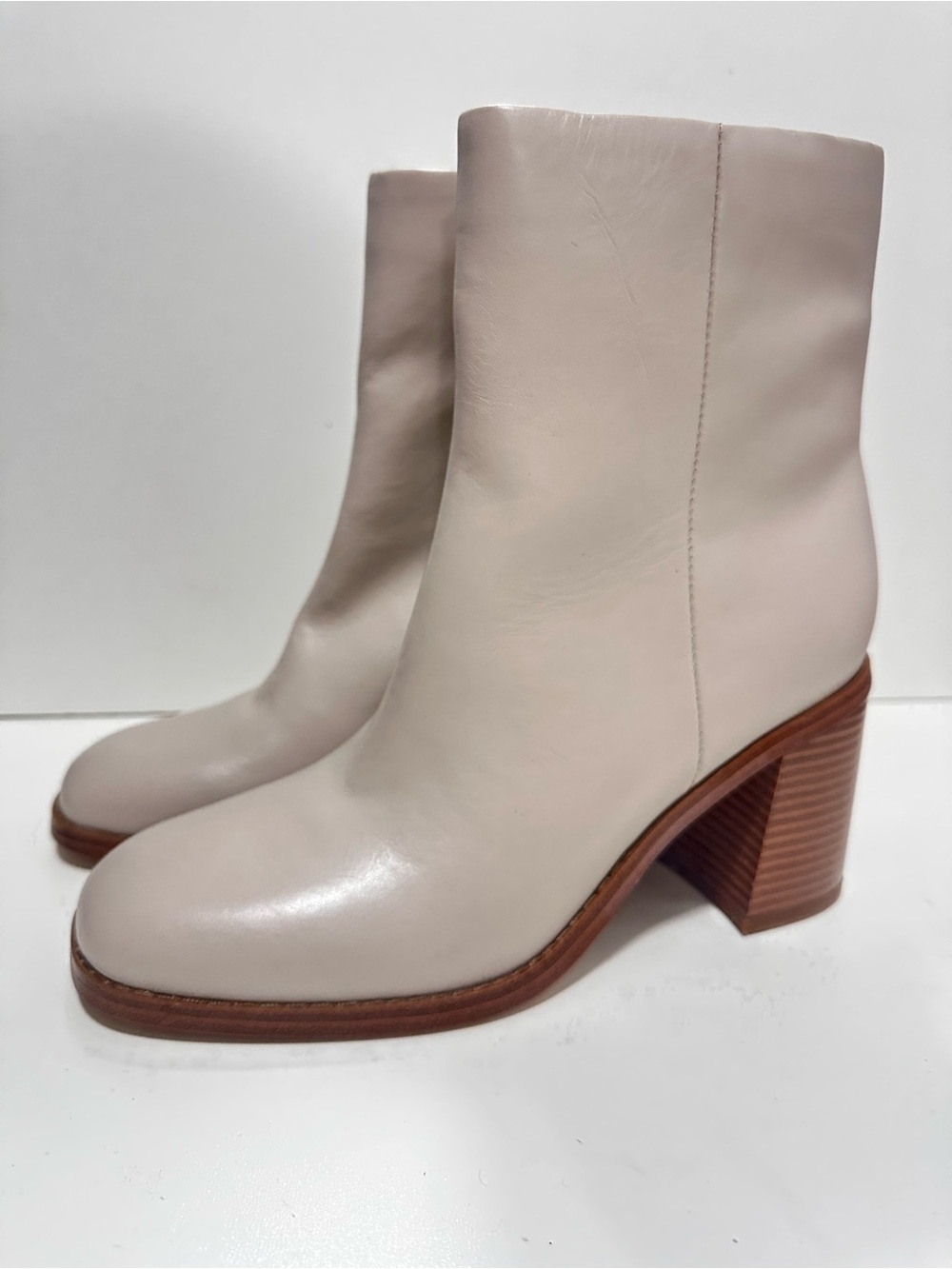 Marc Fisher Lianna cream leather block heel ankle boots